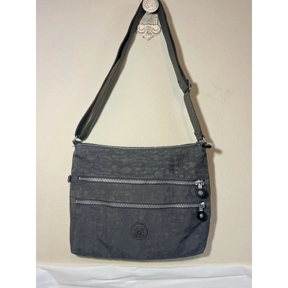Kipling Alvar Gray Nylon Crossbody Bag Adjustable Strap Zip Pockets